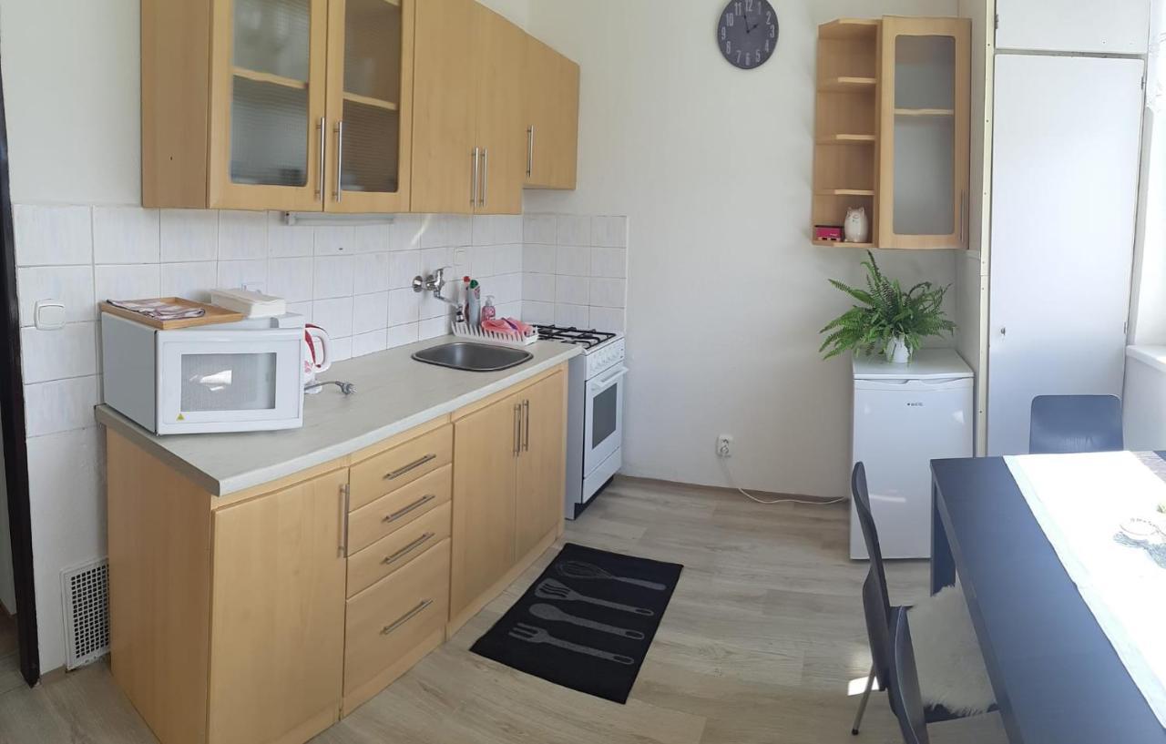 Ferienwohnung Byt Pro Dva Blansko Exterior foto